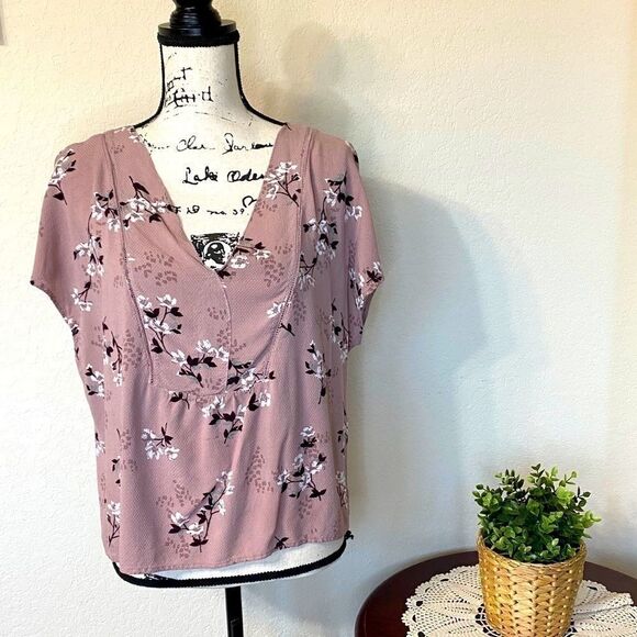 ❤️GF Collection Floral Blouse - Picture 1 of 6